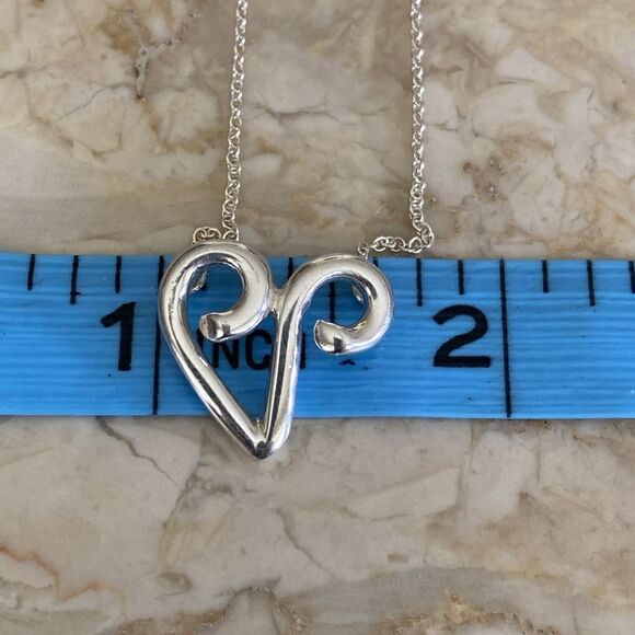 Tiffany & Co. Elsa Peretti Aries Zodiac Sign Necklace 925 Sterling Silver - Picture 7 of 8